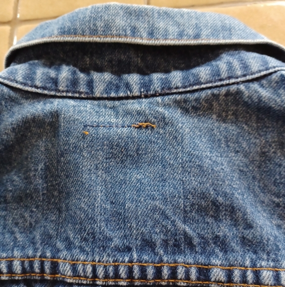 VINTAGE LEVI'S TRUCKER DENIM JACKET SIZE 36 0961-19 MADE IN CANADA - Picture 16 of 16